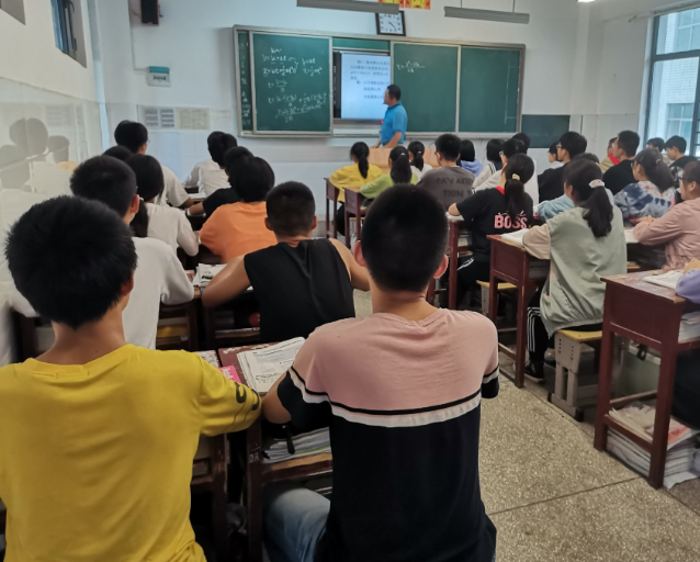 上好学的平等愿望优质教育资源正成为每个孩子都能享有的公平起点